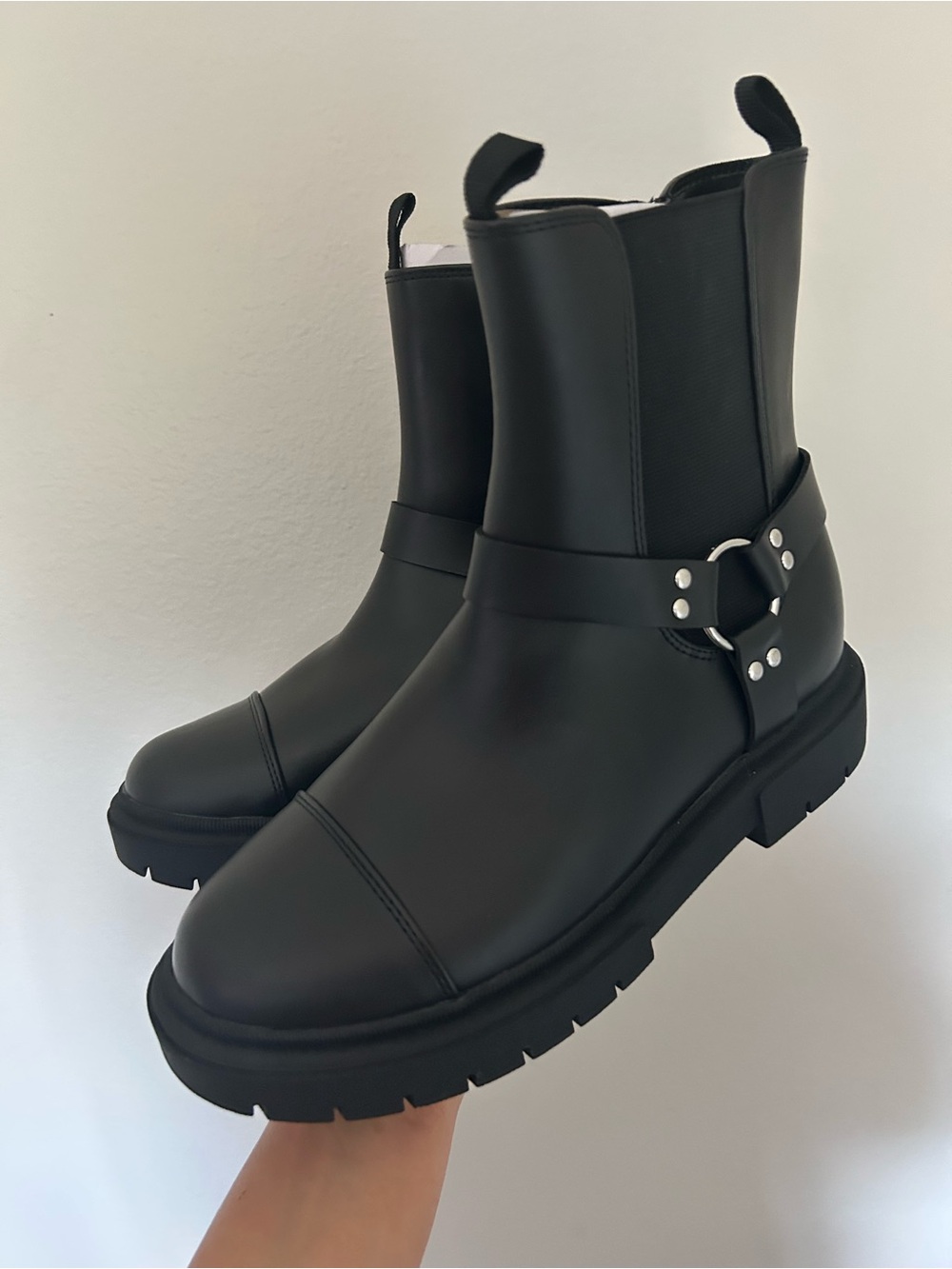 Girls Art Class Boots